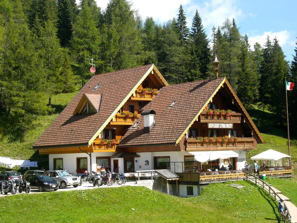 Rifugio Passo Staulanza Hotel Zoldo Alto Exterior foto